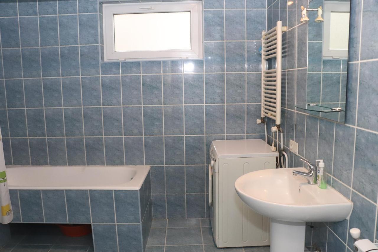 Апартаменты 100М2 В Малом Центре Еревана Exteriör bild